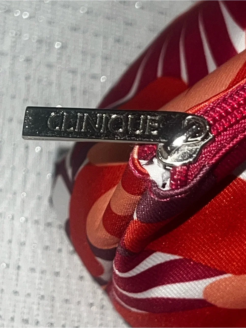 Clinique add vibrant
